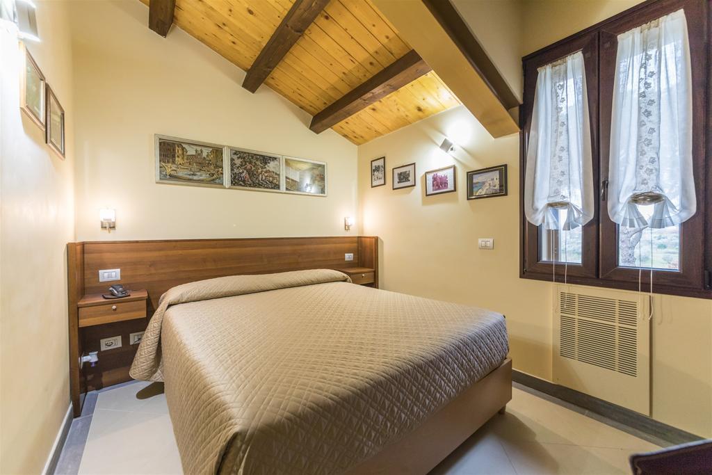 Traldi Resort Vetralla Dış mekan fotoğraf